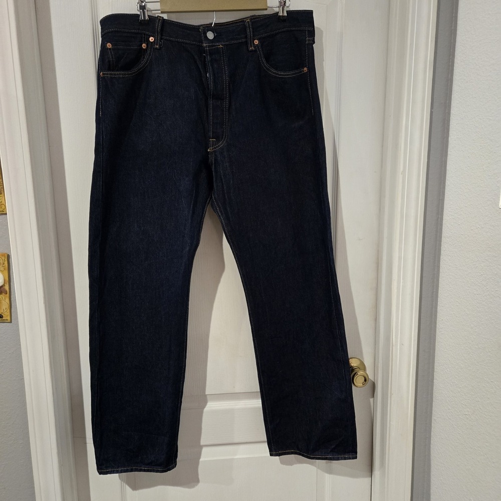 Levi's 501 Men's Jeans 38x32 Button Fly Dark Blue Classic